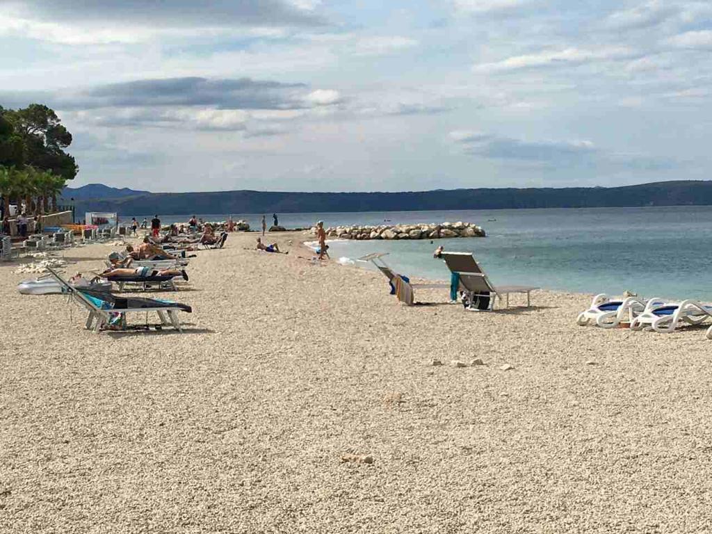 Apartmani Mihaljevic Podgora Exteriör bild
